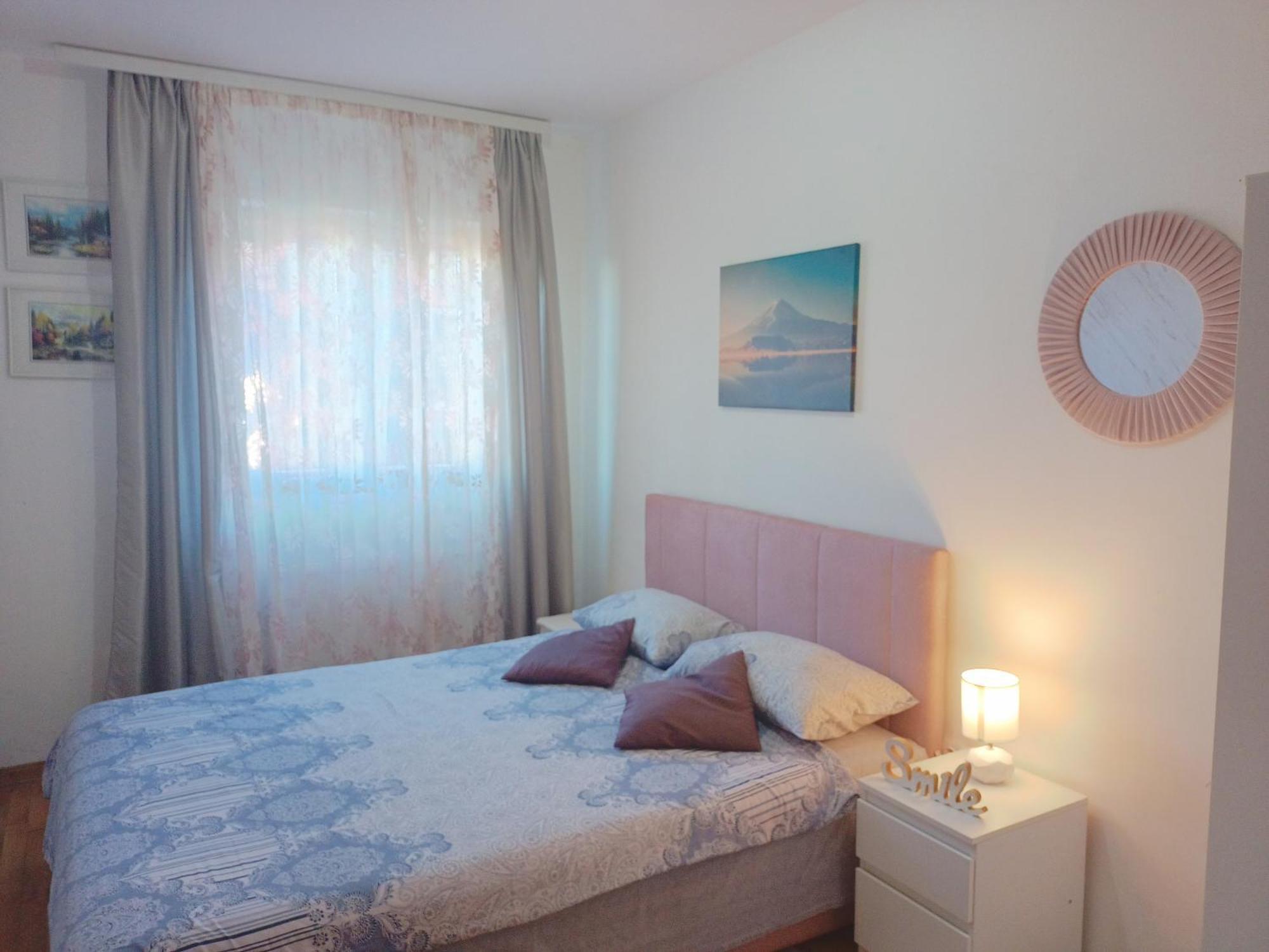 Apartmán Ema Lux - Zgrada Panorama Soko Banja Exteriér fotografie