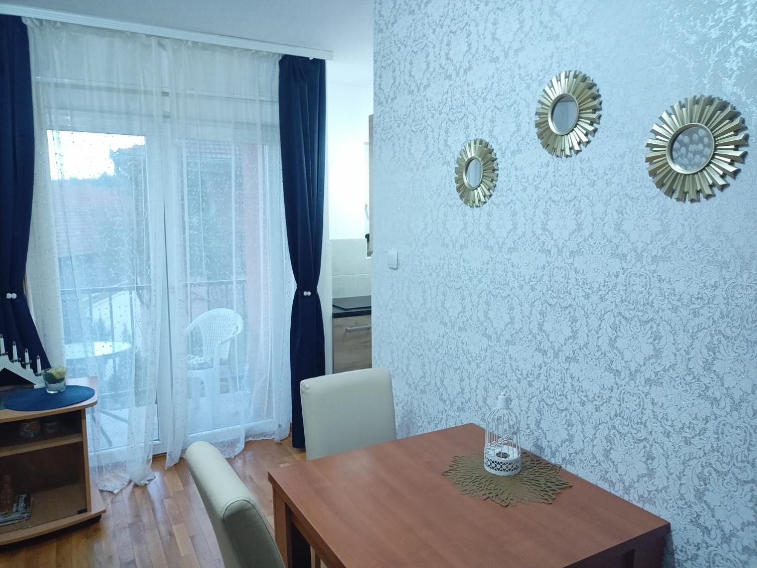 Apartmán Ema Lux - Zgrada Panorama Soko Banja Exteriér fotografie
